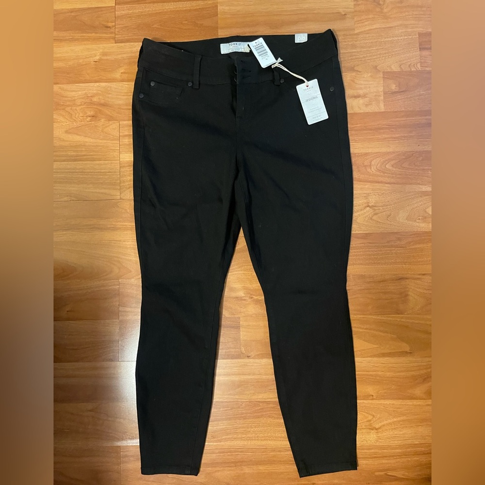 NWT torrid jeggings
